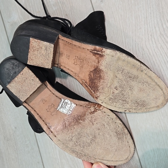 Free People Women Cut Out Side Black Suede Ankle Boots Shoes Sz 37/6.5-7 - Picture 11 of 14